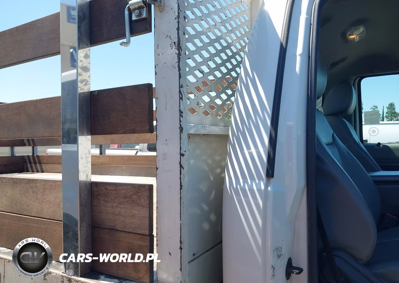2015 Ford F-450 Chassis Xl VIN:1FDUF4GY4FED29388 - 8