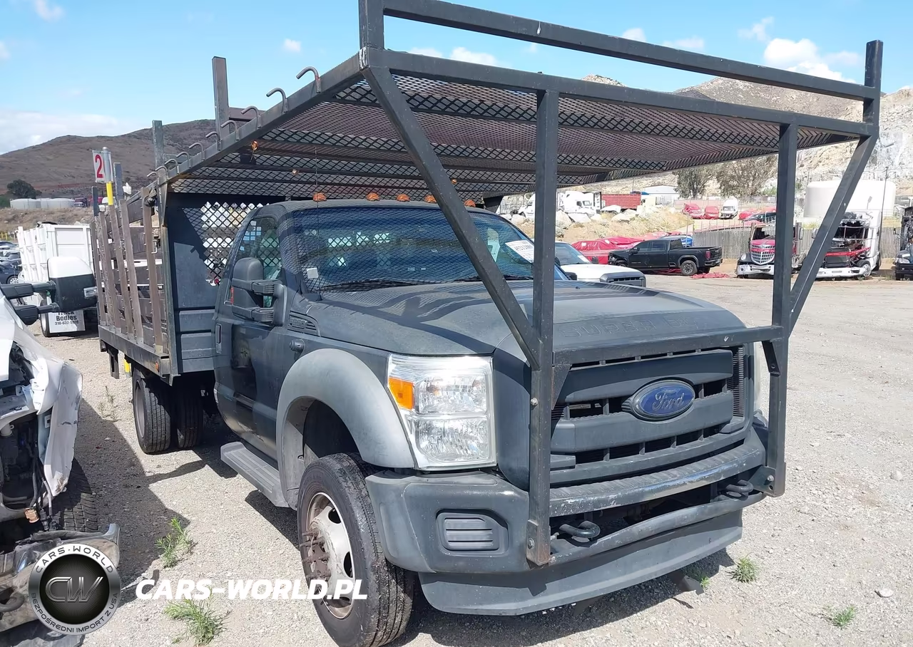 2014 Ford F-550 Chassis Xl – zdjęcie 1 z 19
