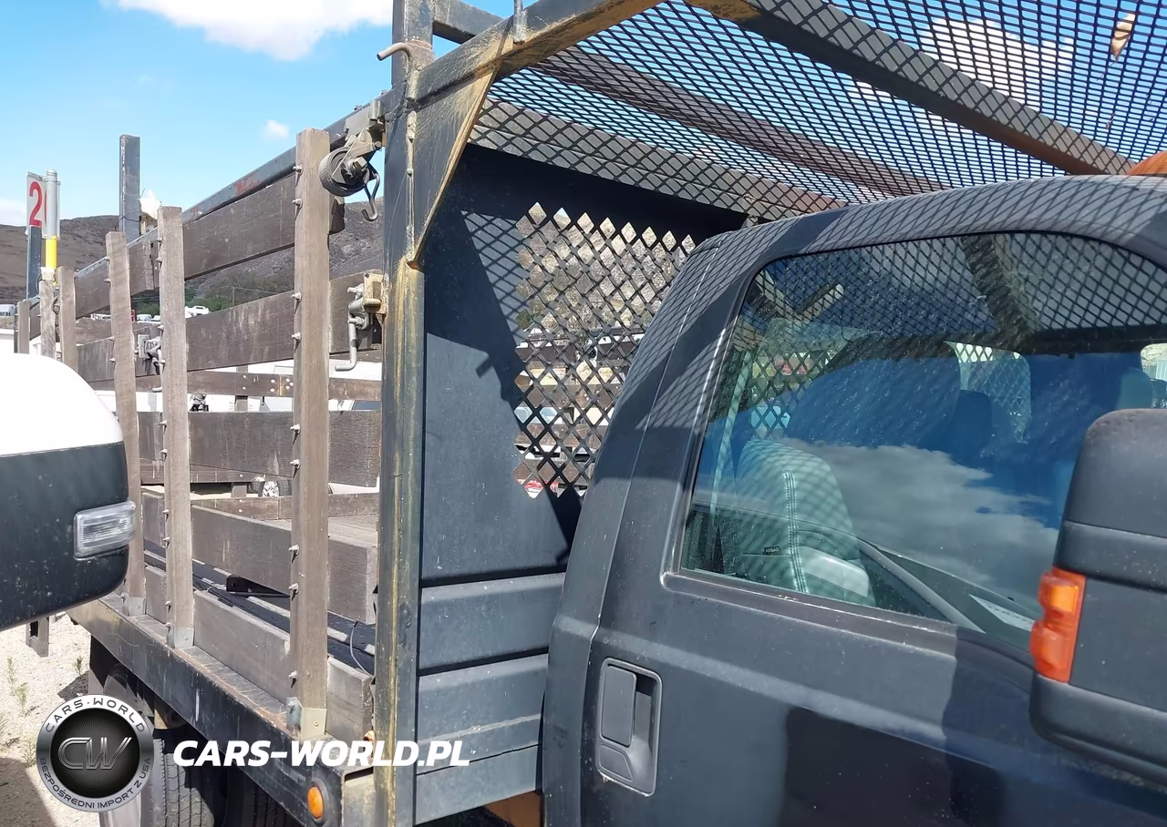 2014 Ford F-550 Chassis Xl VIN:1FDUF5GY8EEB66796 - 16