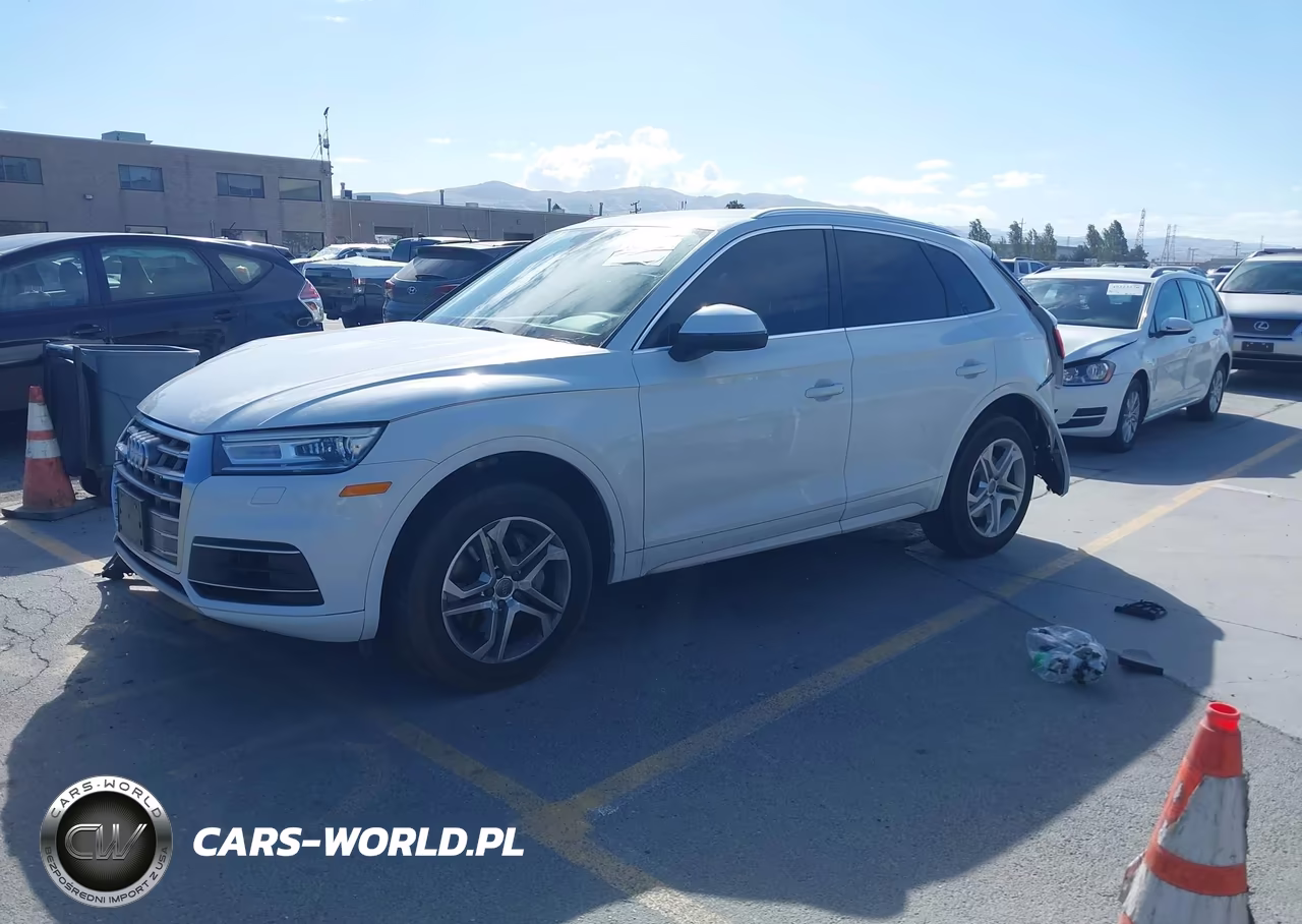 2019 Audi Q5 45 Premium VIN:WA1ANAFY8K2125760 - 2