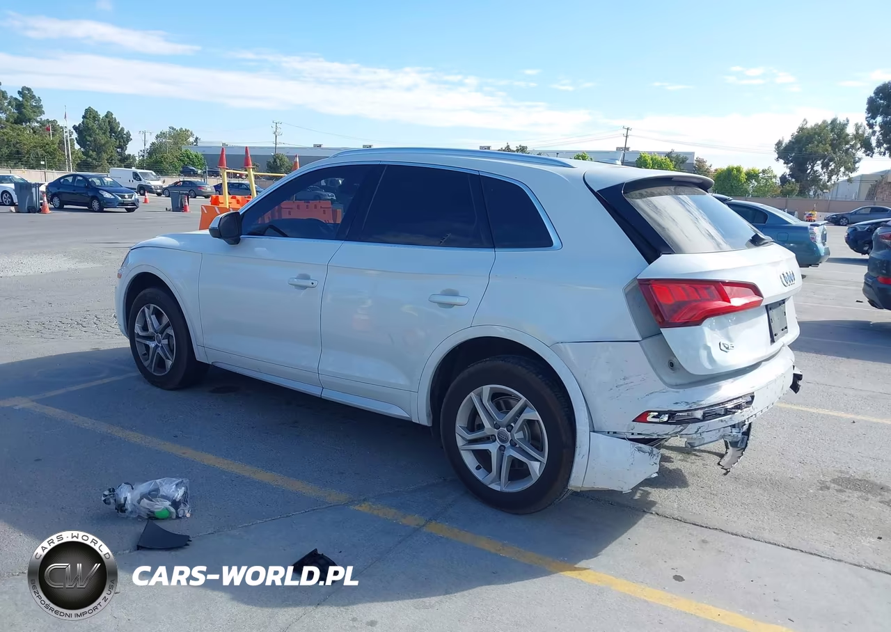 2019 Audi Q5 45 Premium VIN:WA1ANAFY8K2125760 - 3