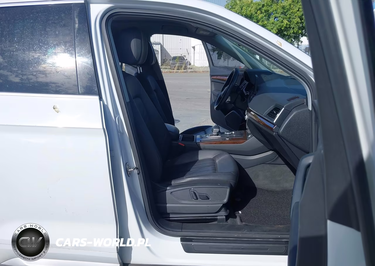 2019 Audi Q5 45 Premium VIN:WA1ANAFY8K2125760 - 5