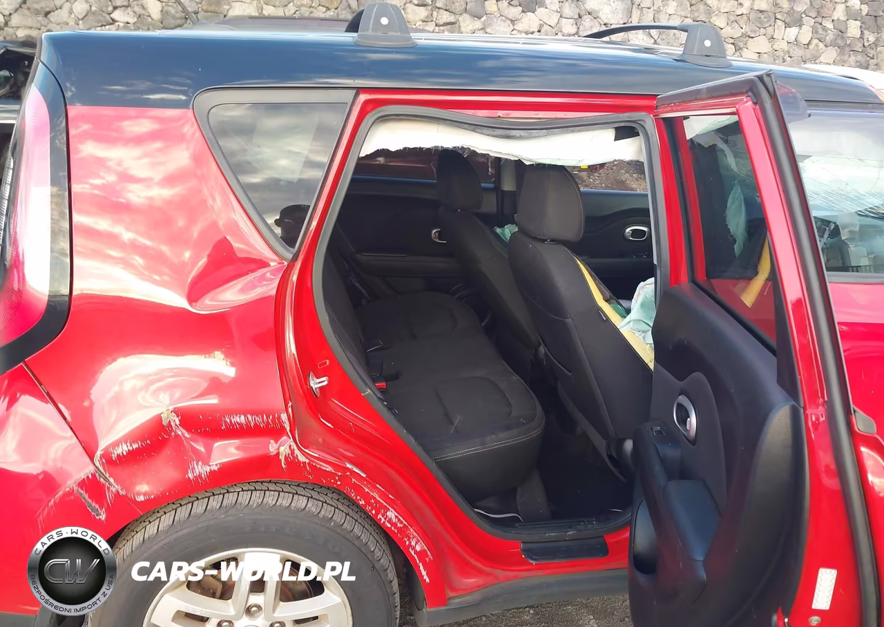 2017 Kia Soul + VIN:KNDJP3A56H7464800 - 8