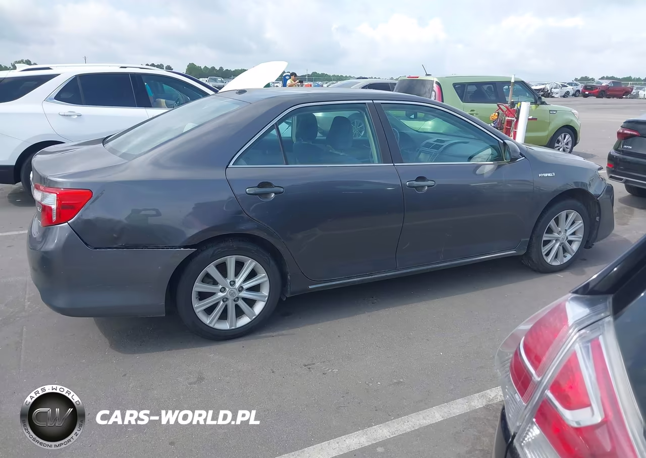 2013 Toyota Camry Hybrid Xle VIN:4T1BD1FK4DU068131 - 13