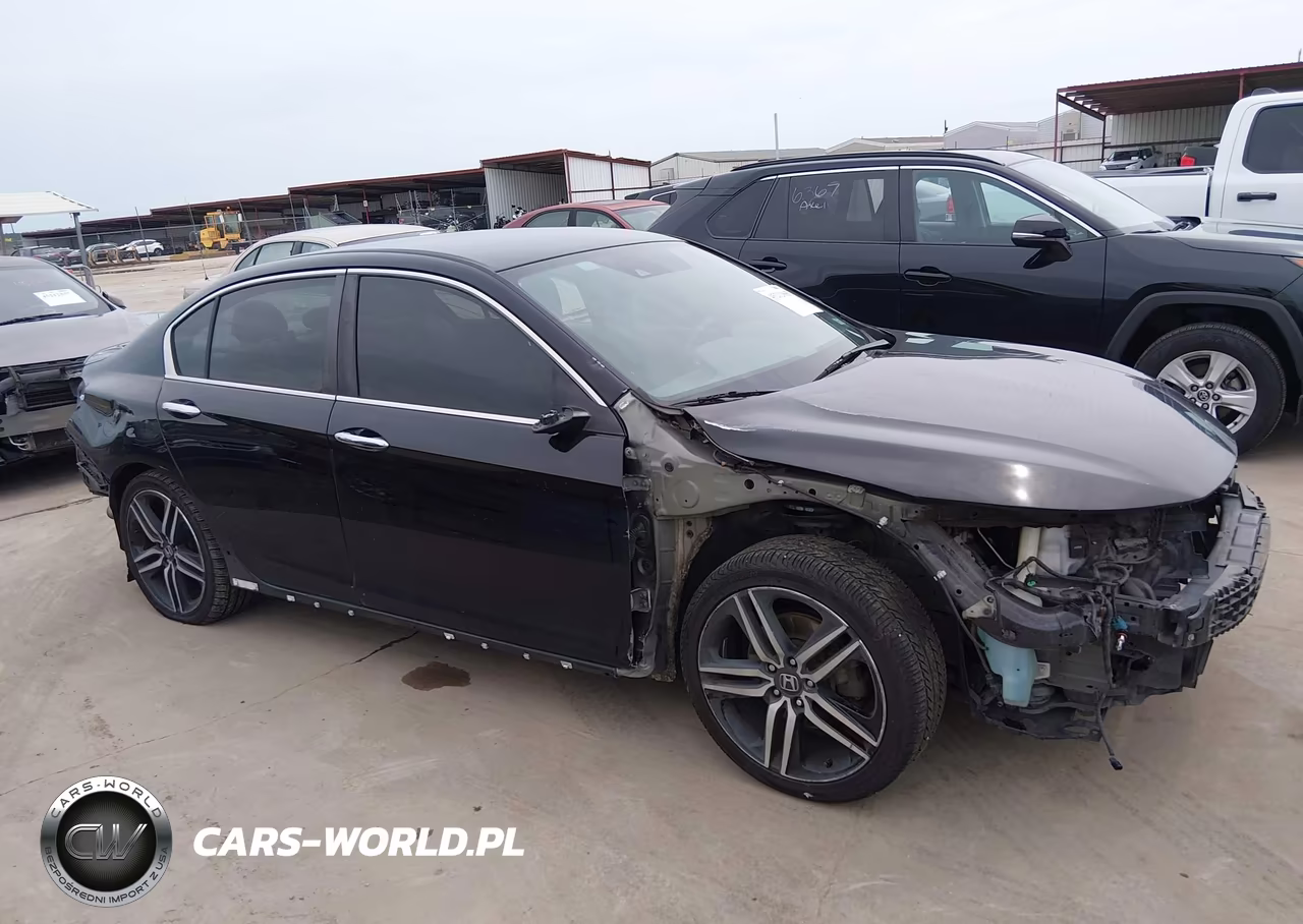 2017 Honda Accord Sport VIN:1HGCR2F68HA047181 - 13