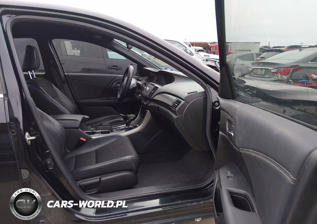 2017 Honda Accord Sport VIN:1HGCR2F68HA047181 - 5