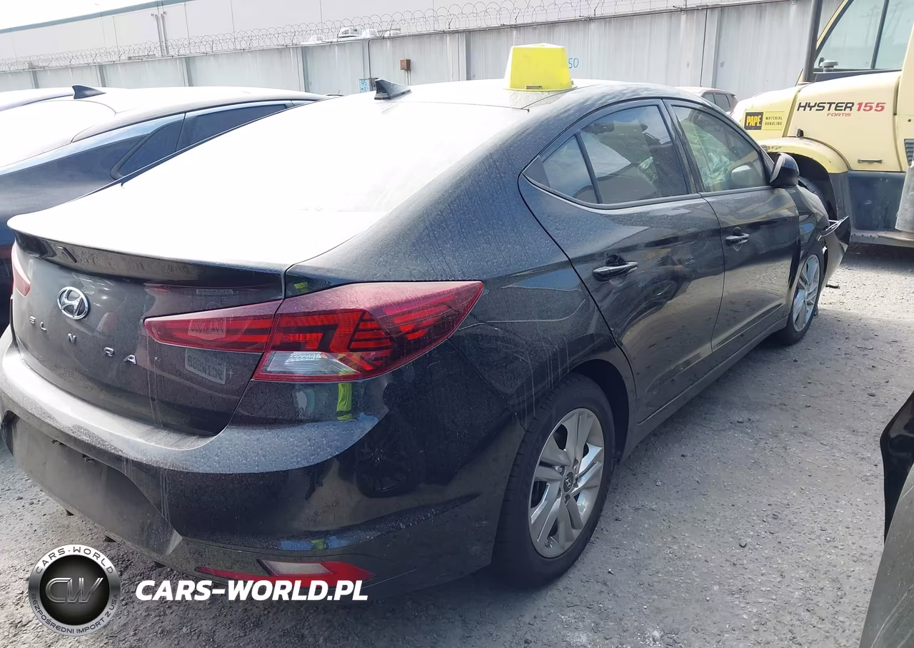 2020 Hyundai Elantra Value Edition VIN:5NPD84LF1LH604309 - 4