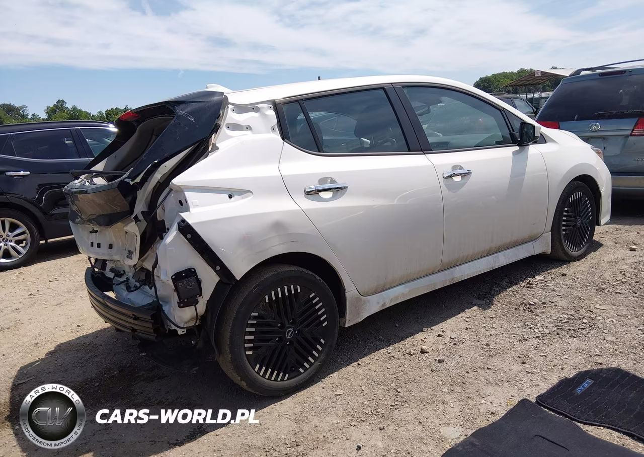 2023 Nissan Leaf Sv Plus 60 Kwh VIN:1N4CZ1CV6PC560944 - 4
