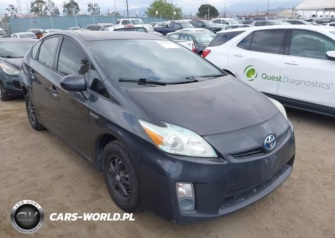 2011 Toyota Prius Two