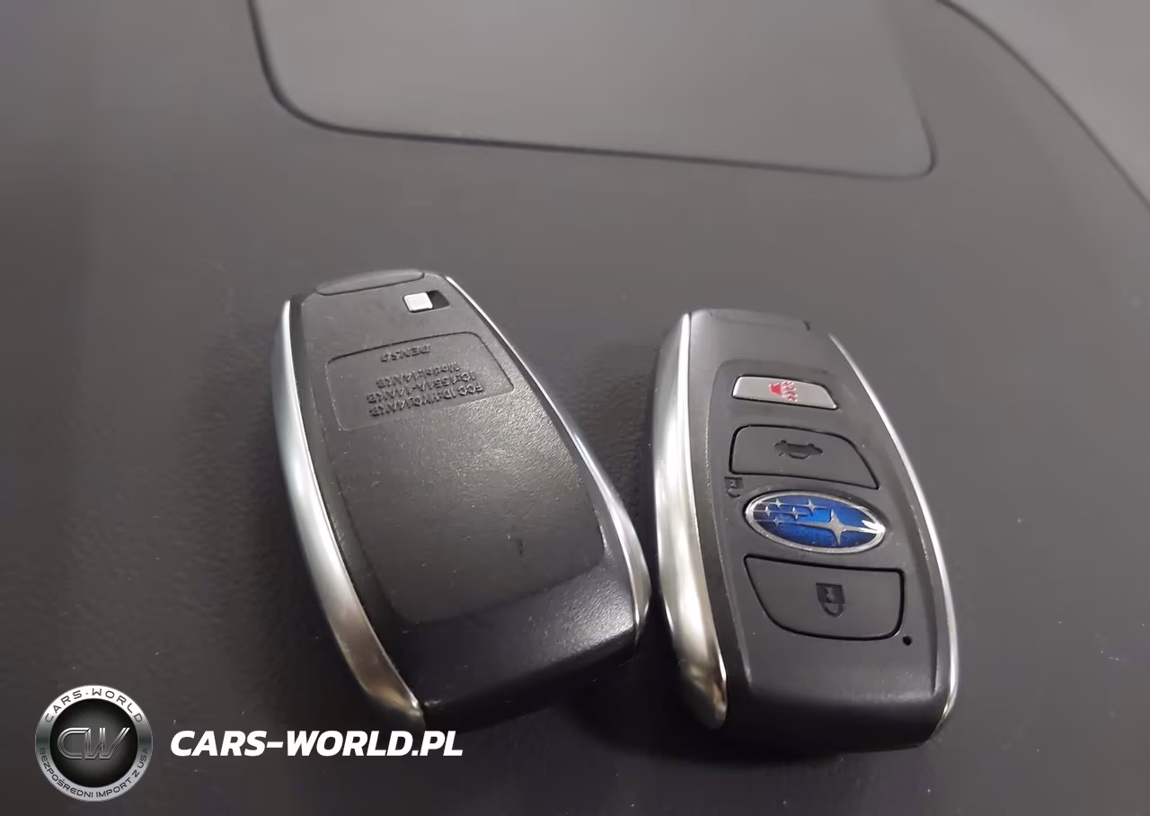2025 Subaru Forester Limited VIN:JF2SLDRC6SH617638 - 11
