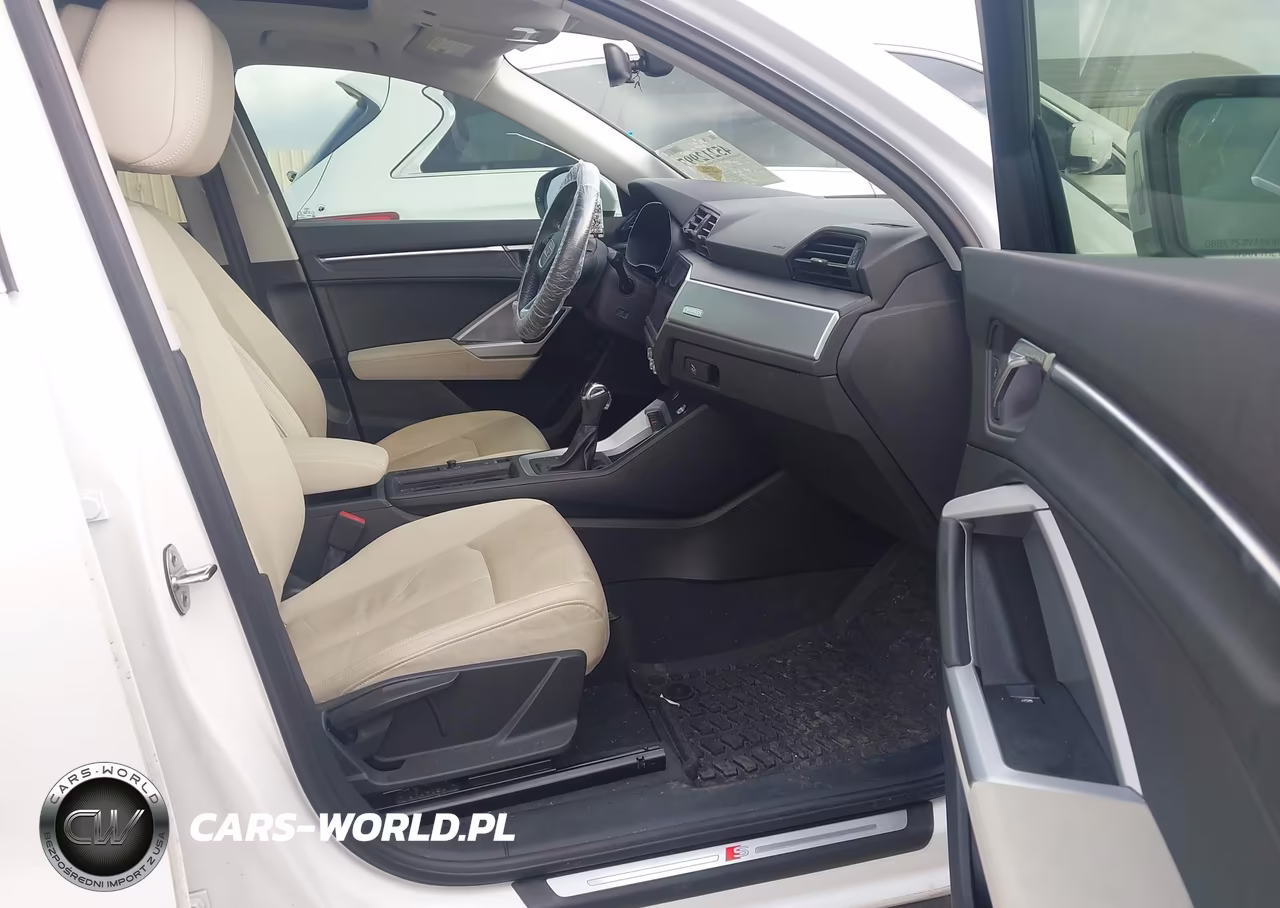 2020 Audi Q3 Premium 45 Tfsi S Line Quattro Tiptronic VIN:WA1DECF37L1010524 - 5