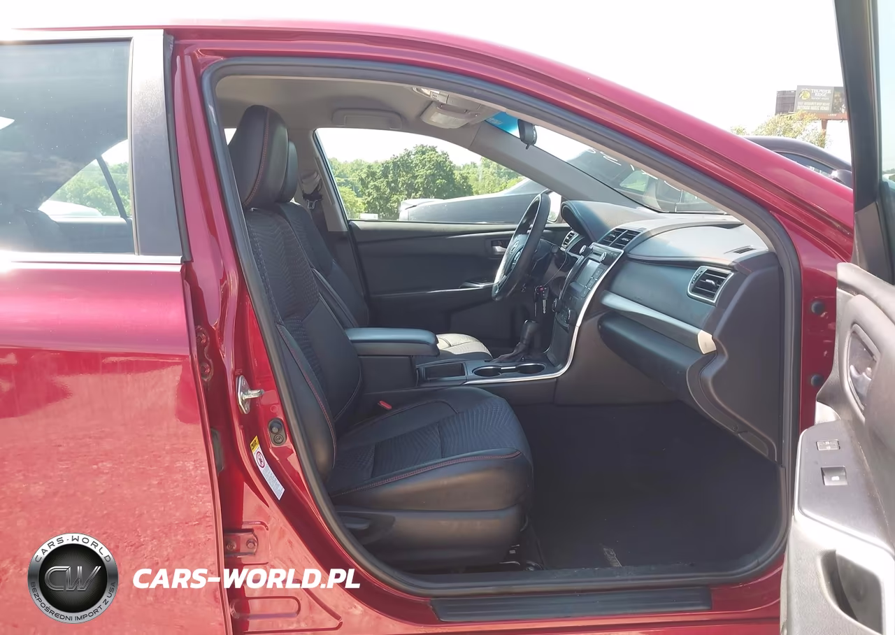 2015 Toyota Camry Se VIN:4T1BF1FK3FU923575 - 5