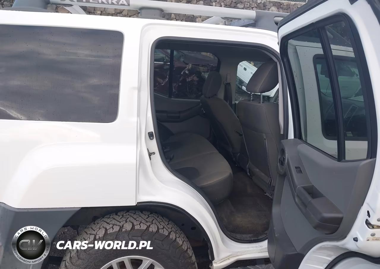 2015 Nissan Xterra S VIN:5N1AN0NW1FN656332 - 8