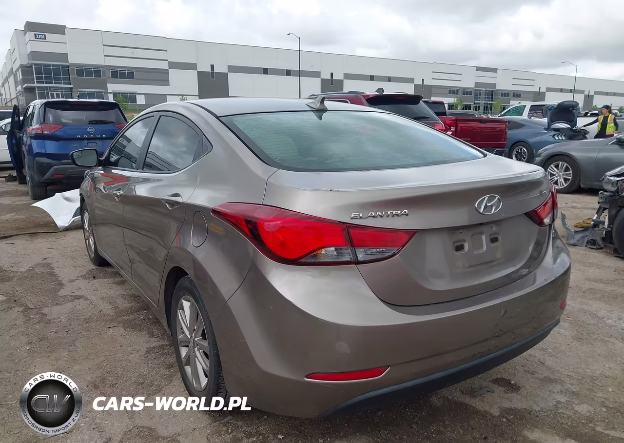 2014 Hyundai Elantra Se VIN:5NPDH4AE3EH538665 - 3