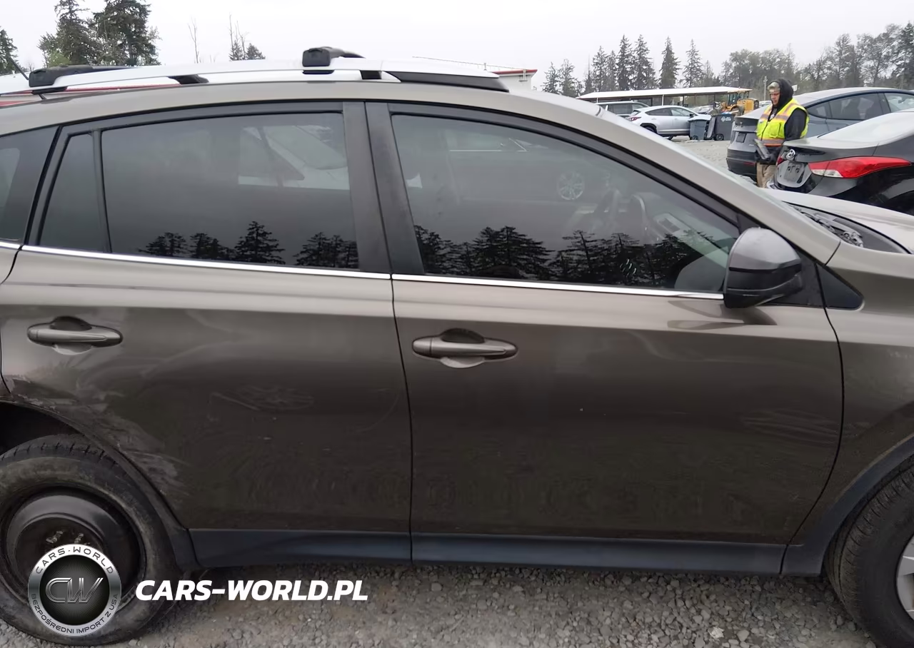 2015 Toyota Rav4 Le VIN:2T3ZFREVXFW150796 - 14