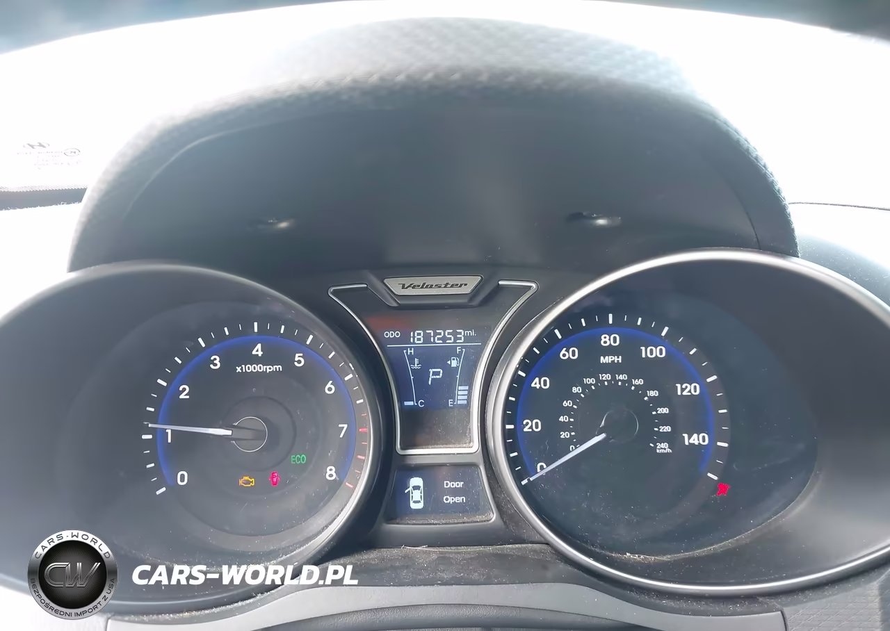 2013 Hyundai Veloster Turbo W-Black VIN:KMHTC6AE9DU111948 - 7