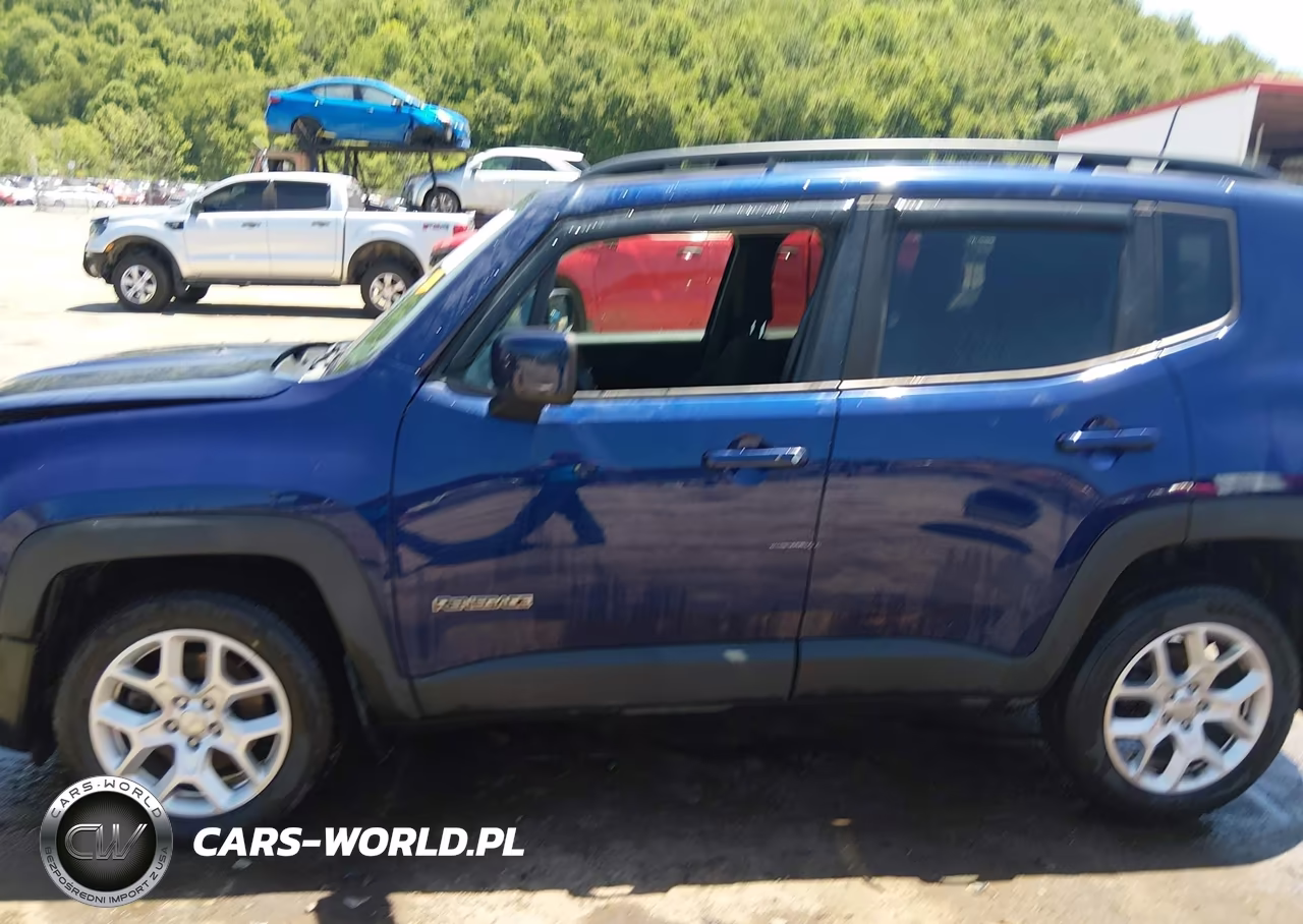 2018 Jeep Renegade Latitude 4X4 VIN:ZACCJBBBXJPJ48945 - 14