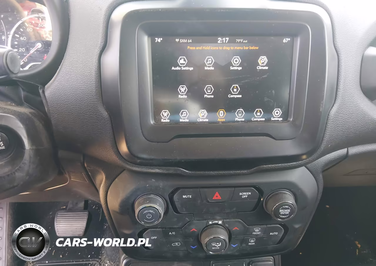 2018 Jeep Renegade Latitude 4X4 VIN:ZACCJBBBXJPJ48945 - 18