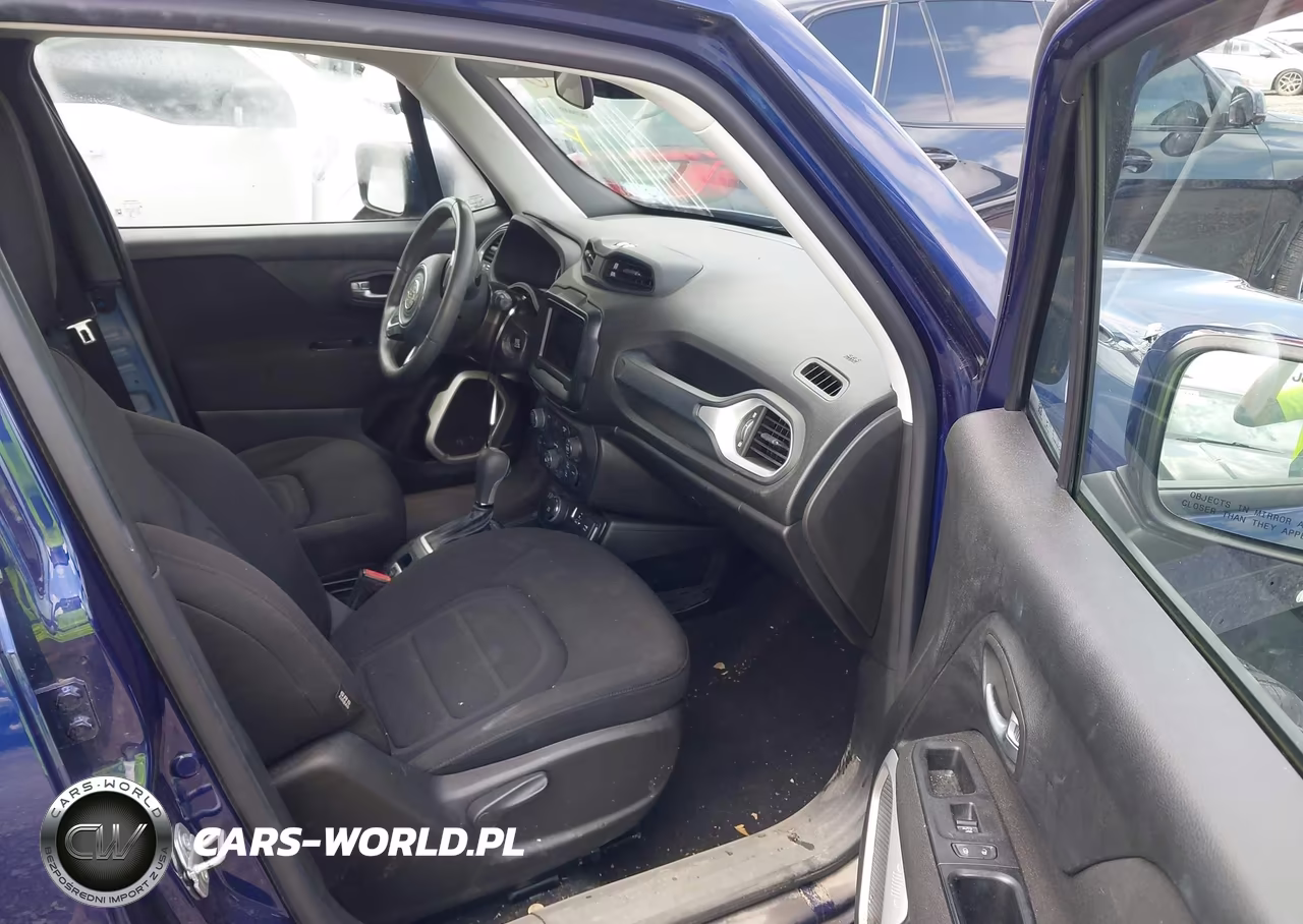 2018 Jeep Renegade Latitude 4X4 VIN:ZACCJBBBXJPJ48945 - 5