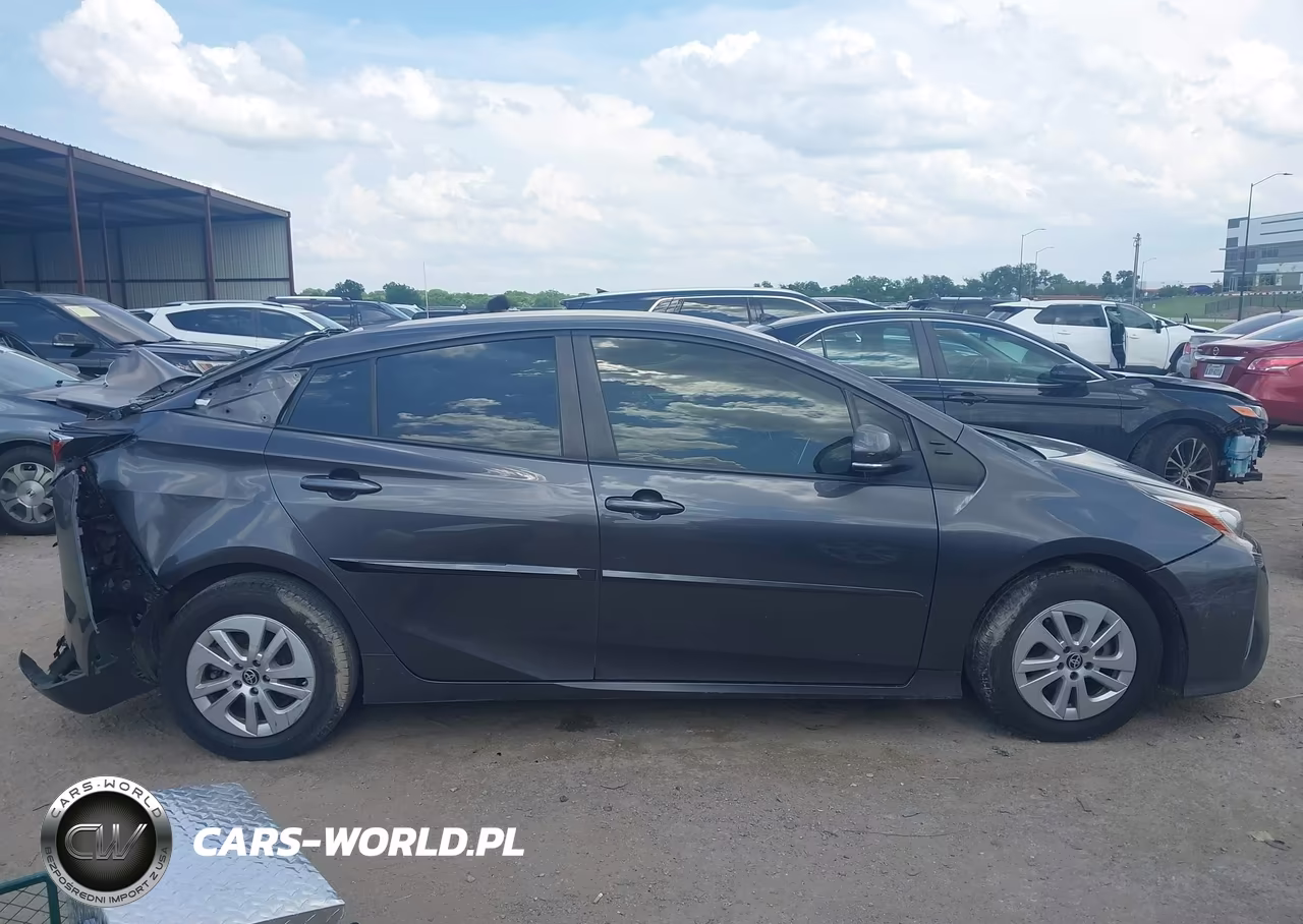 2016 Toyota Prius Two VIN:JTDKBRFU2G3516760 - 13