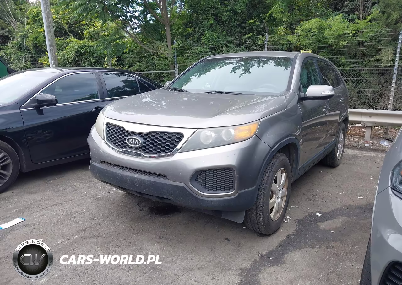 2011 Kia Sorento Lx VIN:5XYKT3A12BG075353 - 2