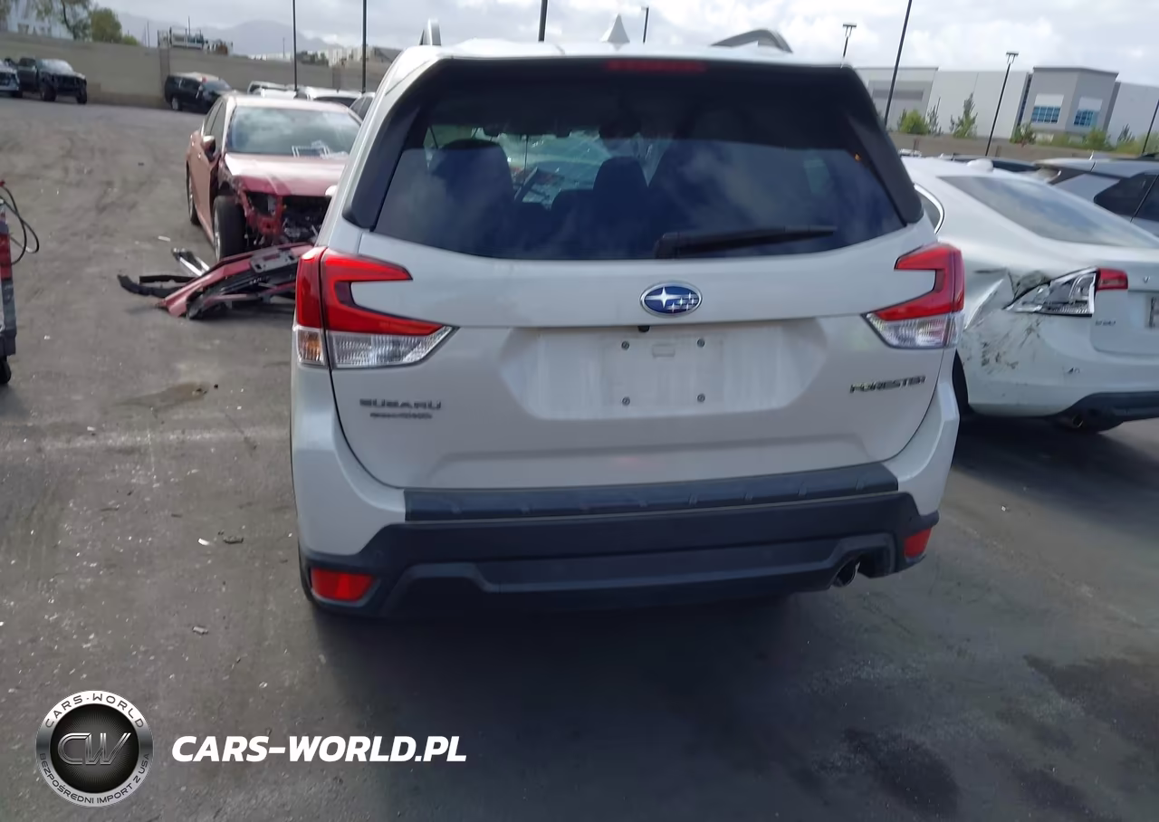 2021 Subaru Forester Limited VIN:JF2SKAUC5MH592873 - 17