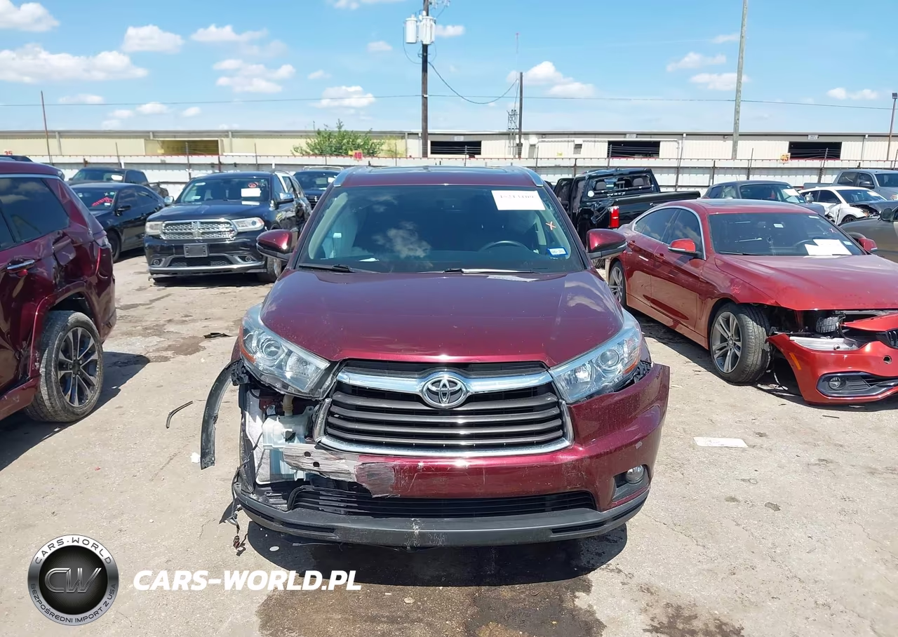 2015 Toyota Highlander Xle V6 VIN:5TDKKRFH5FS096167 - 13