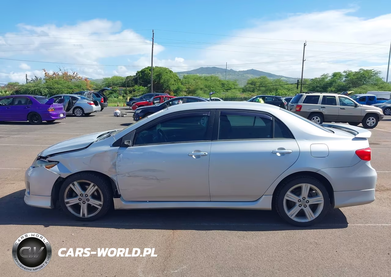2013 Toyota Corolla S-S Special Edition VIN:2T1BU4EE8DC974782 - 14