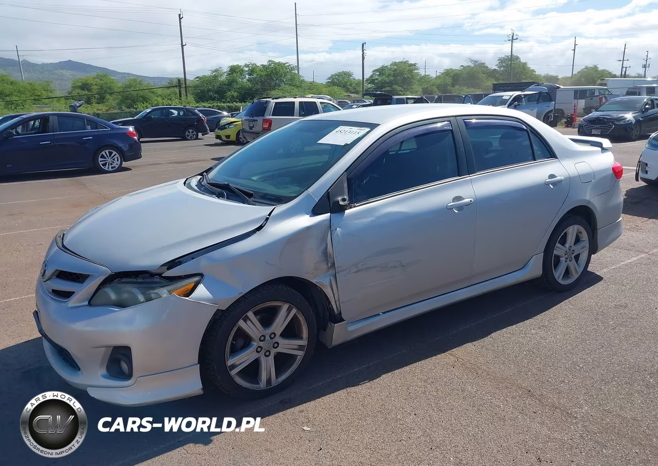 2013 Toyota Corolla S-S Special Edition VIN:2T1BU4EE8DC974782 - 2