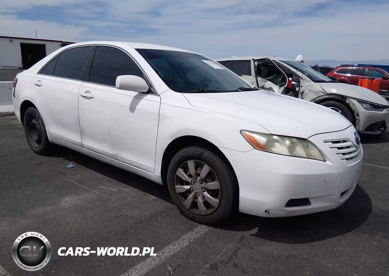 2007 Toyota Camry Le – zdjęcie 1 z 11