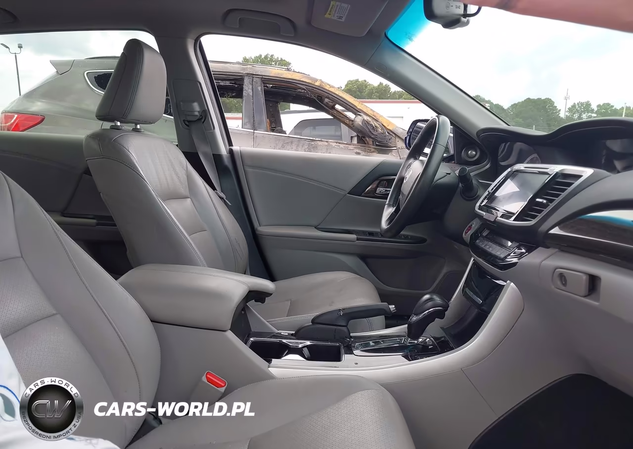 2017 Honda Accord Ex-L V6 VIN:1HGCR3F83HA037231 - 5