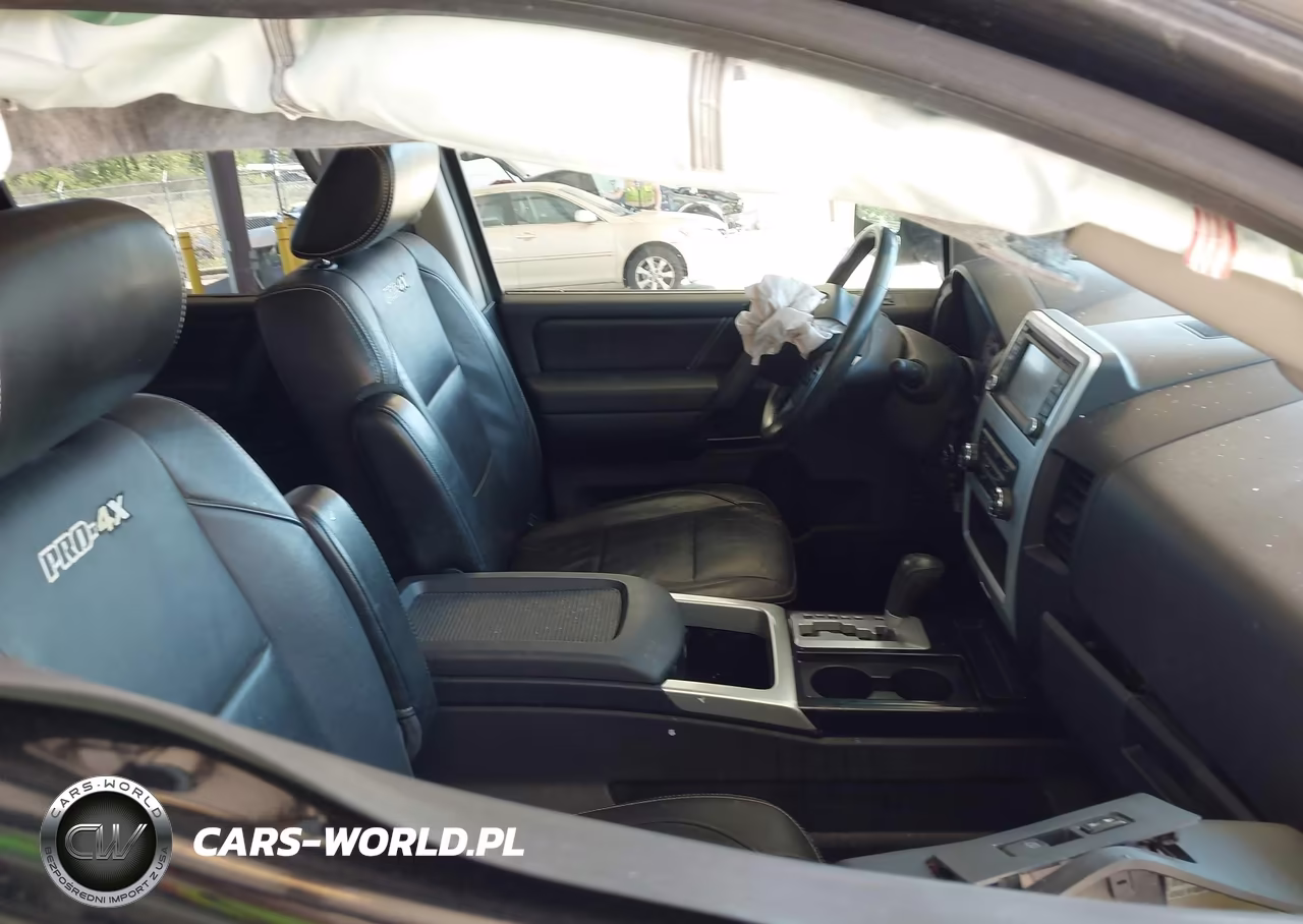 2014 Nissan Titan Pro-4X VIN:1N6AA0EC6EN519825 - 5