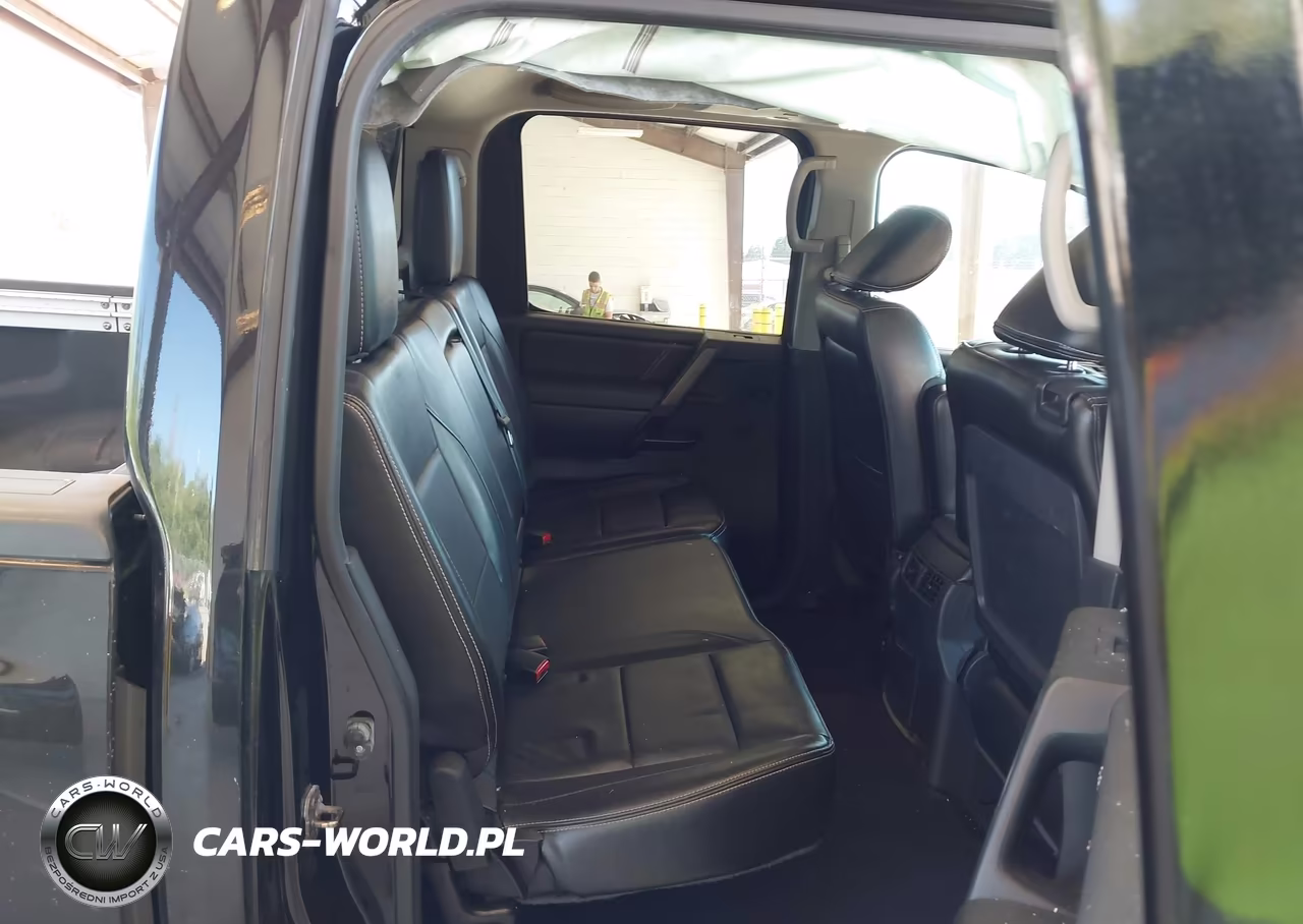 2014 Nissan Titan Pro-4X VIN:1N6AA0EC6EN519825 - 8
