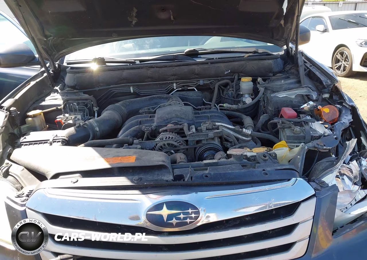 2011 Subaru Outback 3.6R Limited VIN:4S4BRDKC2B2411738 - 10