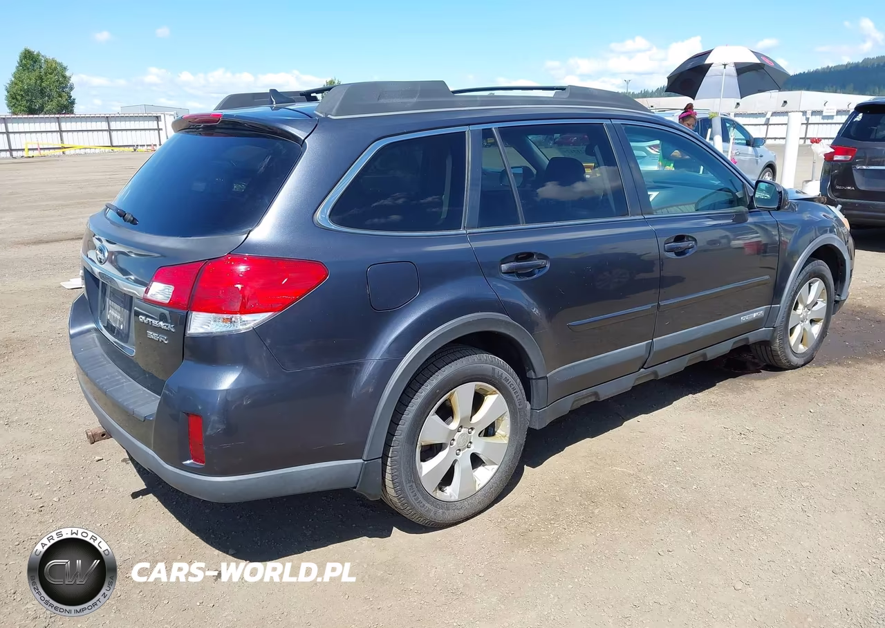 2011 Subaru Outback 3.6R Limited VIN:4S4BRDKC2B2411738 - 4