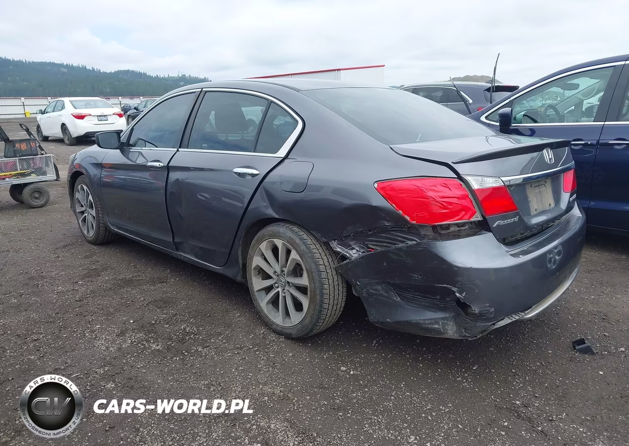 2015 Honda Accord Sport VIN:1HGCR2F58FA050828 - 3