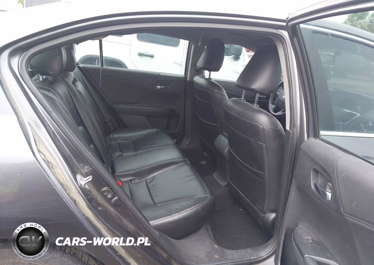 2015 Honda Accord Sport VIN:1HGCR2F58FA050828 - 8
