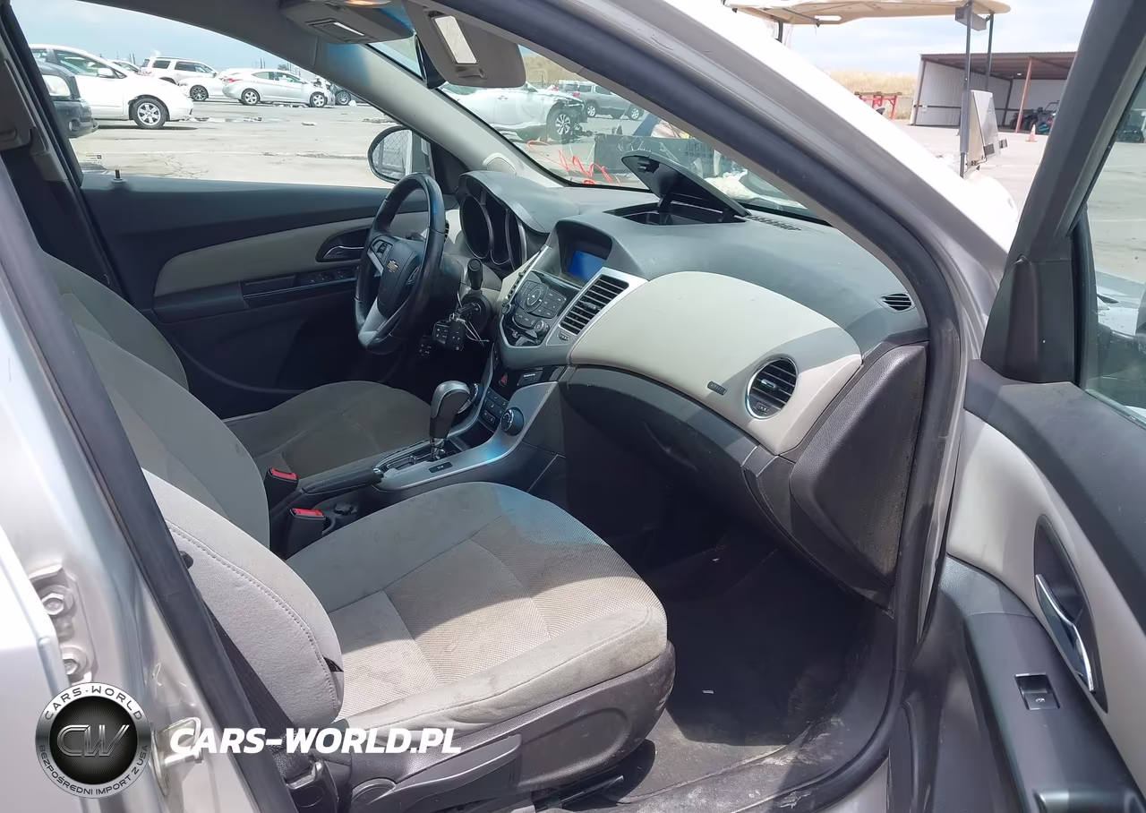 2014 Chevrolet Cruze 1Lt Auto VIN:1G1PC5SB1E7404756 - 5