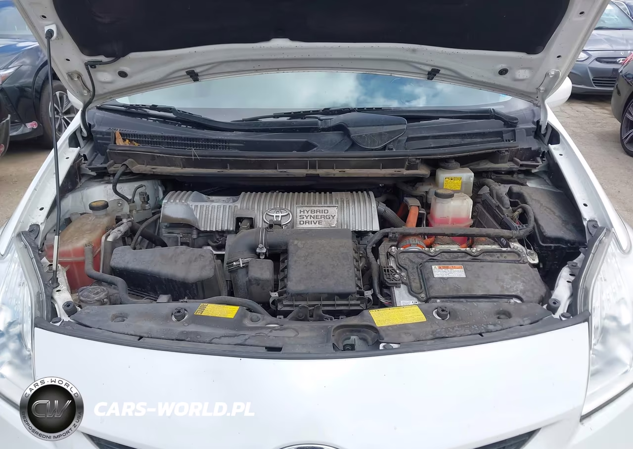 2013 Toyota Prius Four VIN:JTDKN3DU8D5632777 - 10