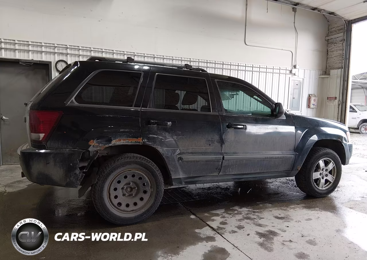 2007 Jeep Grand Cherokee Laredo VIN:1J8GR48K97C639691 - 13