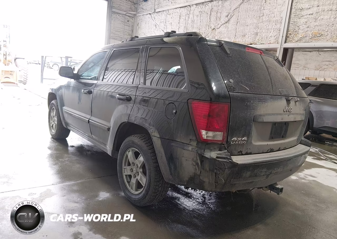 2007 Jeep Grand Cherokee Laredo VIN:1J8GR48K97C639691 - 3