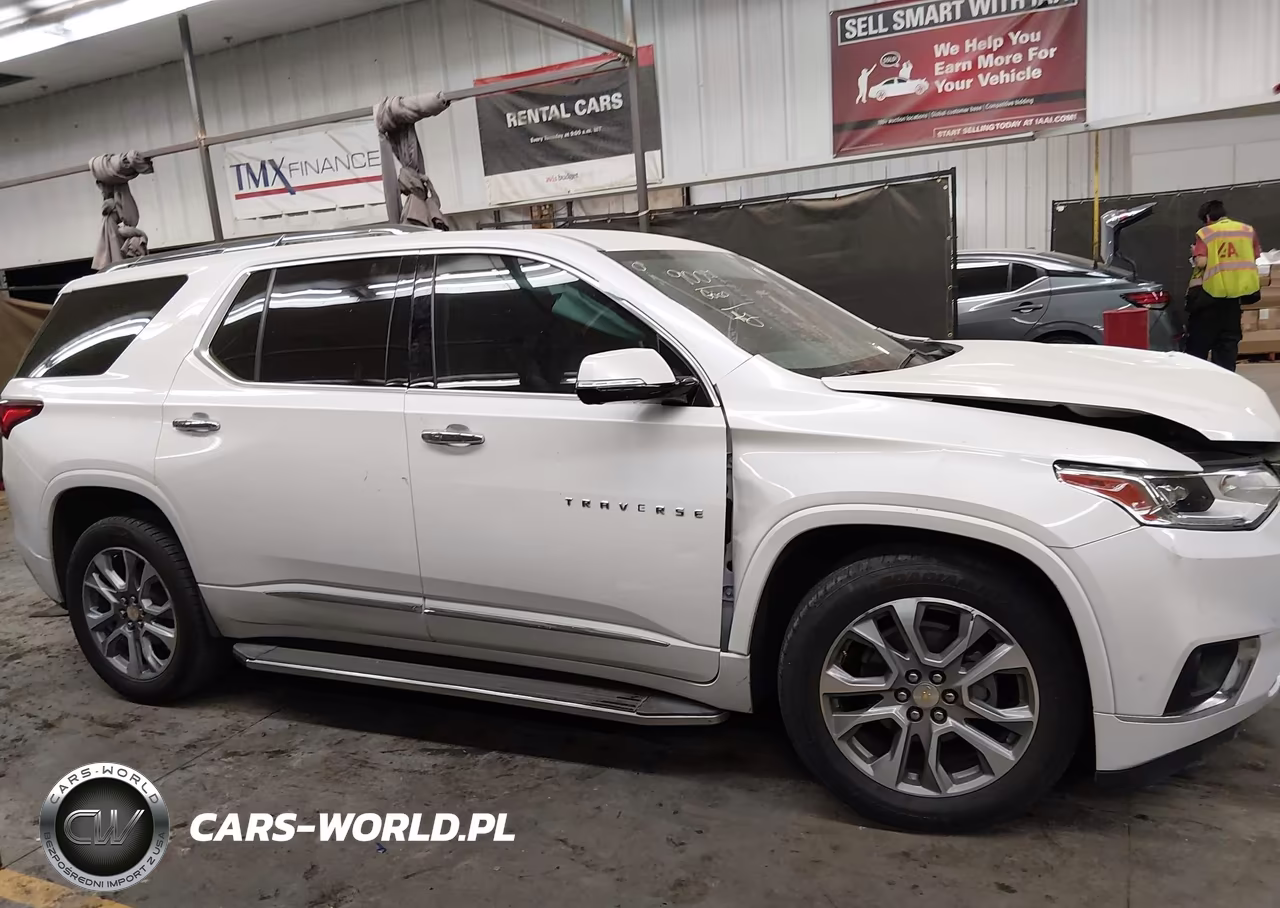 2020 Chevrolet Traverse Fwd Premier VIN:1GNERKKW0LJ107886 - 13