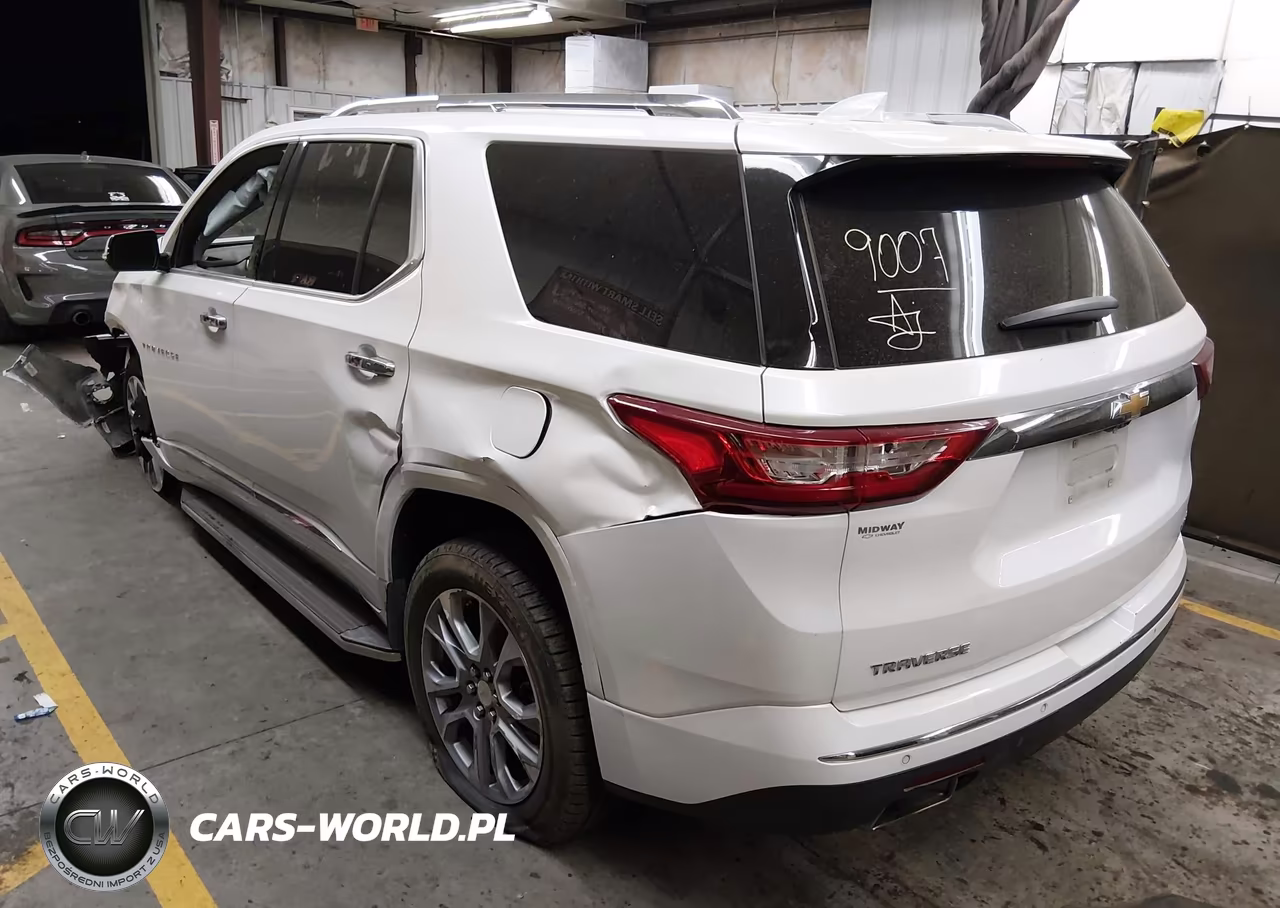 2020 Chevrolet Traverse Fwd Premier VIN:1GNERKKW0LJ107886 - 3