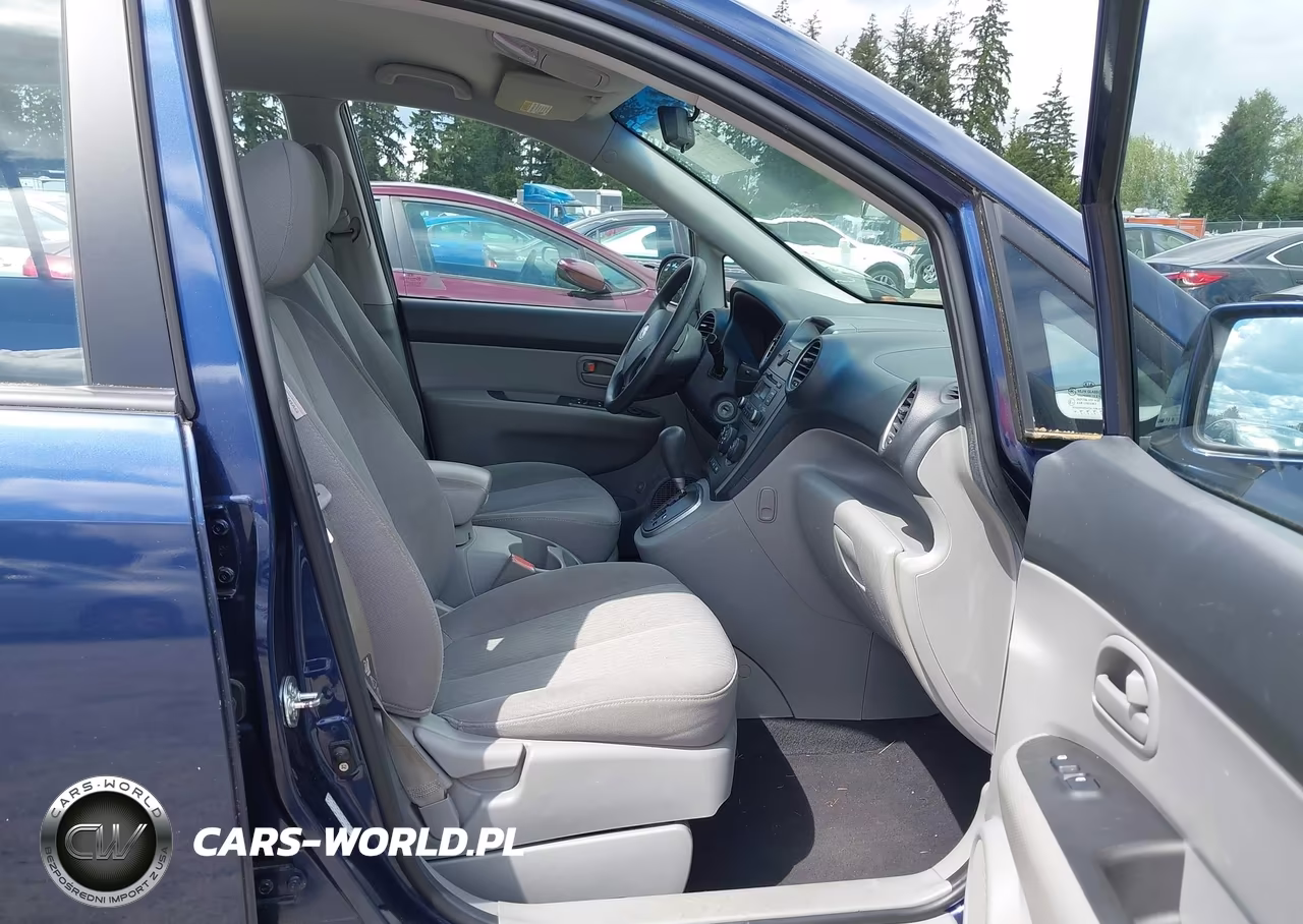 2008 Kia Rondo Lx VIN:KNAFG525X87174931 - 5