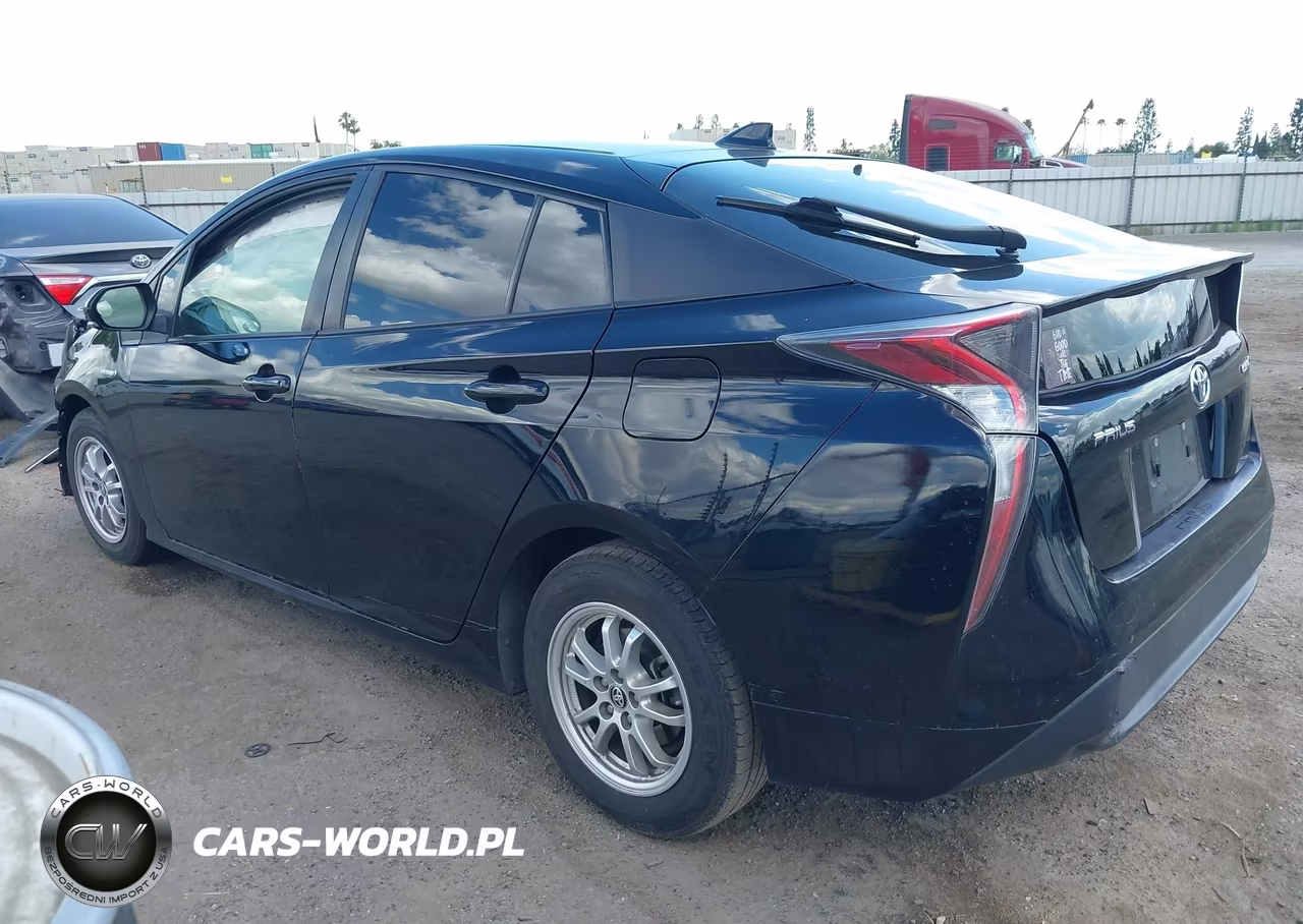 2016 Toyota Prius Two VIN:JTDKBRFUXG3518708 - 3