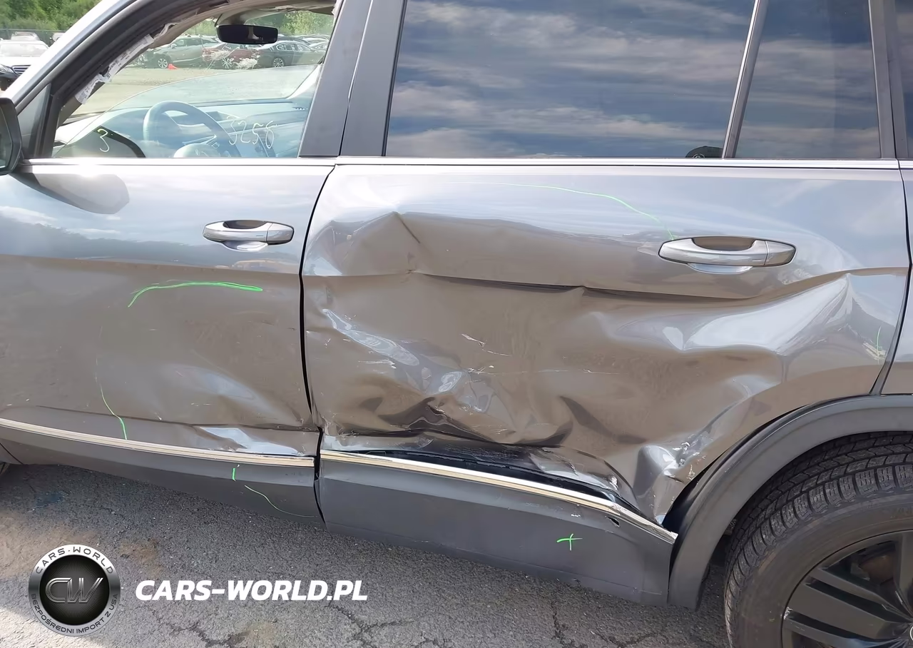 2019 Volkswagen Atlas 3.6L V6 Sel VIN:1V2MR2CA7KC604569 - 6