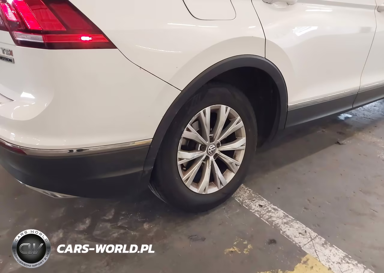 2018 Volkswagen Tiguan 2.0T Se-2.0T Sel VIN:3VV2B7AX3JM154807 - 6