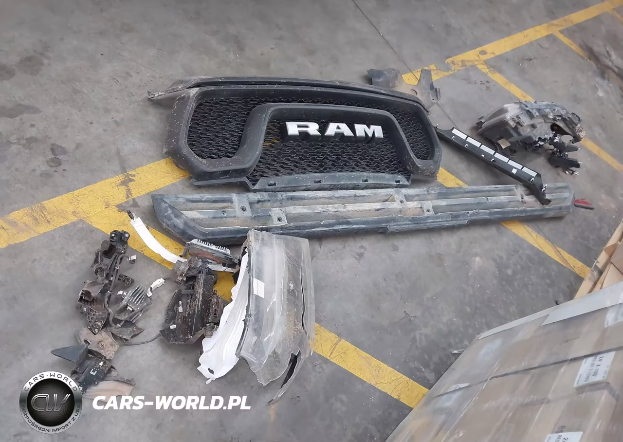 2023 Ram 1500 Rebel VIN:1C6SRFLT9PN523447 - 12