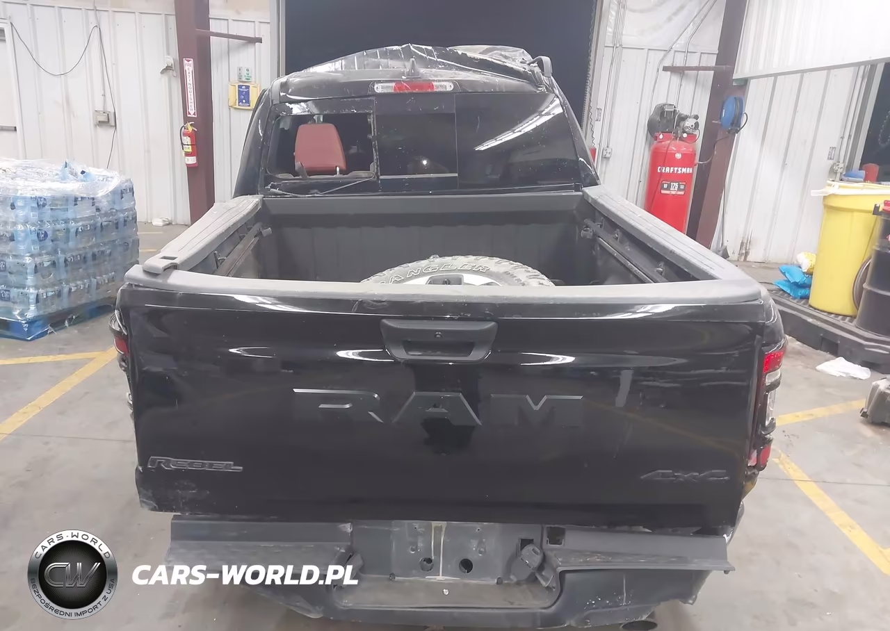 2023 Ram 1500 Rebel VIN:1C6SRFLT9PN523447 - 17