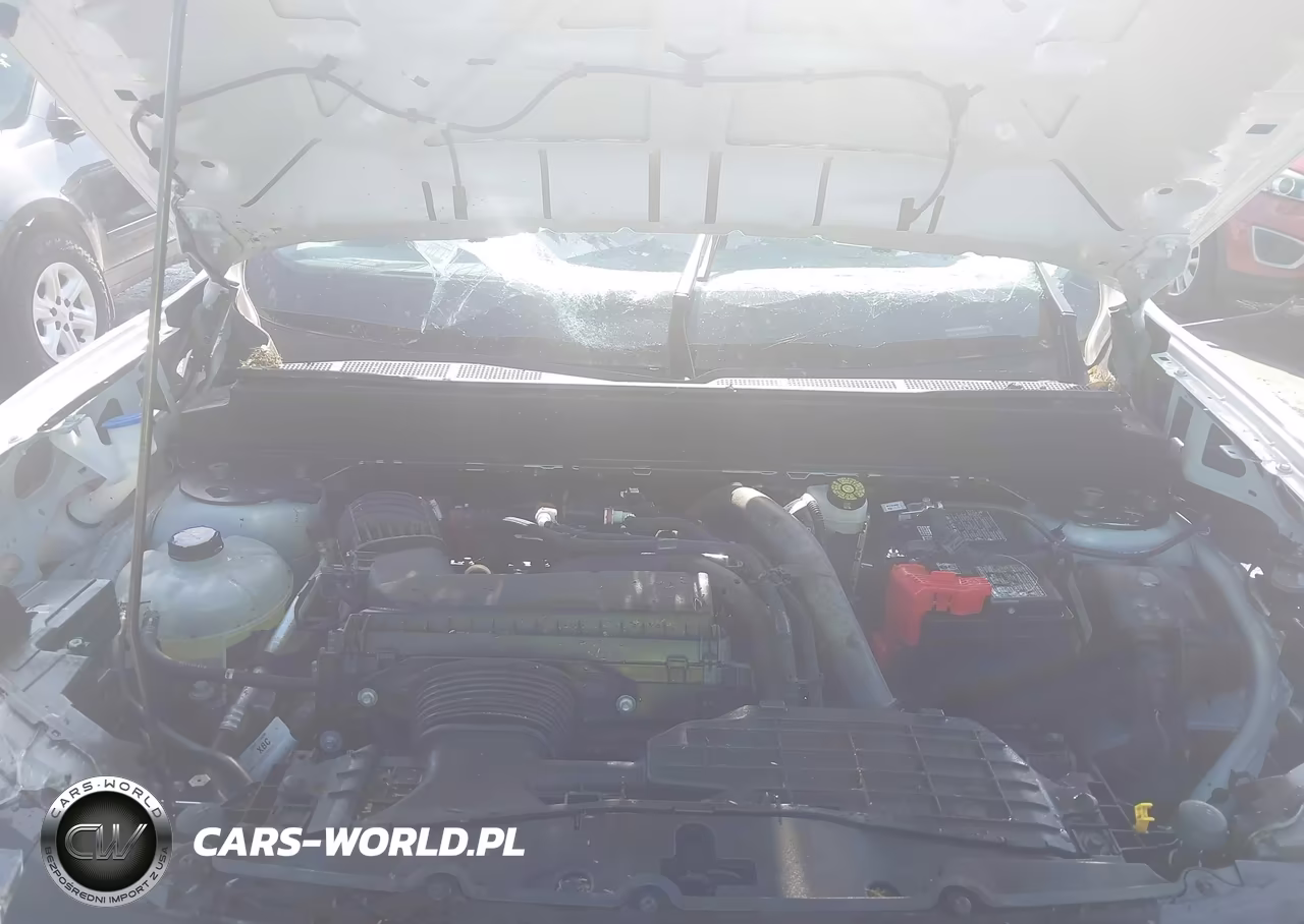 2025 Ford Maverick Xlt VIN:3FTTW8JA3SRB53606 - 10